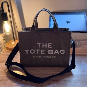 Marc Jacob’s Medium Tote Bag Slate Green